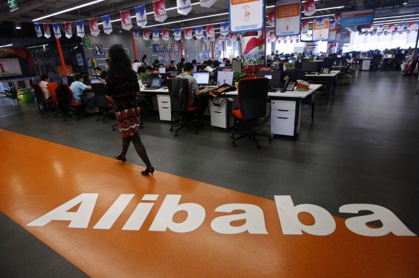 Iz prodaje je izuzet udjel Yahooa u Alibabi, što će biti izdvojeno u posebnu kompaniju Yahoo Japan Reuters