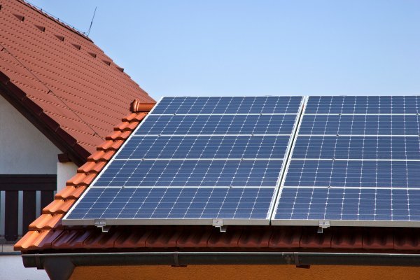 Ako ugrađujete solarnu elektranu od 5 kW, to će vas koštati oko 70.000 kuna