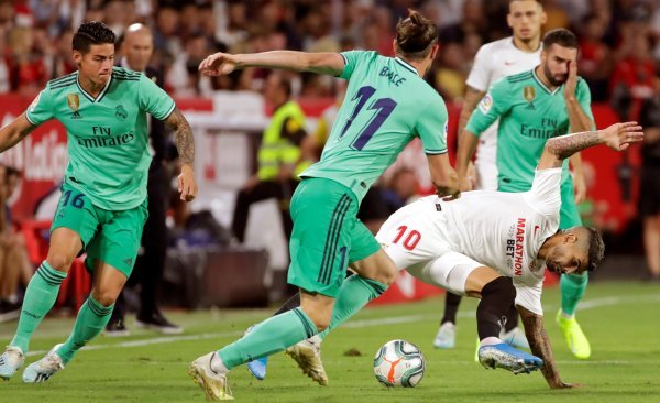 Sevilla (Ever Banega) - Real Madrid (James Rodriguez)