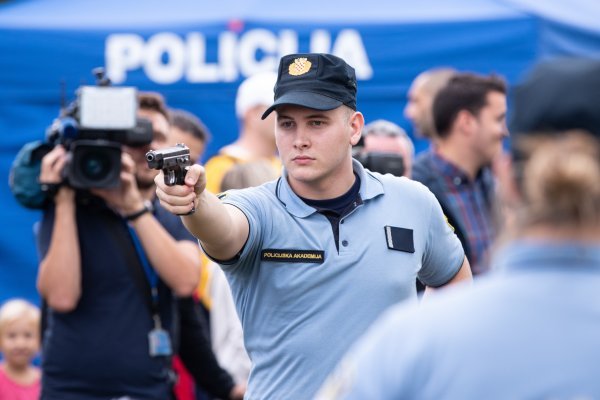 Obilježavanje Dana policije na zagrebačkom jezeru Jarun