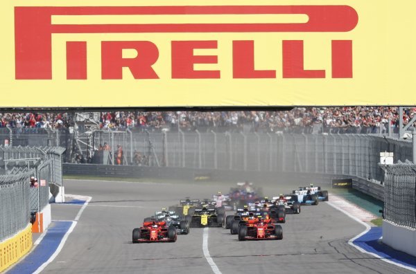 Sebastian Vettel (Ferrari), Charles Leclerc (Ferrari)