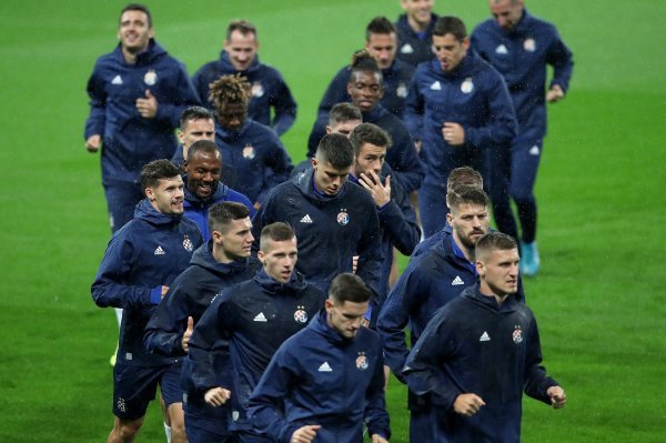 Trening nogometaša Dinama na Etihadu
