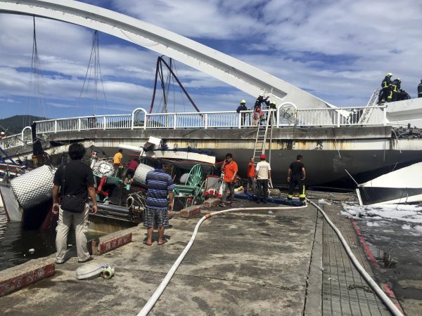Srušeni most u Tajvanu