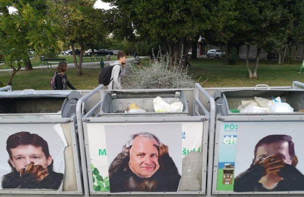 Osvanuli plakati na splitskim Bačvicama