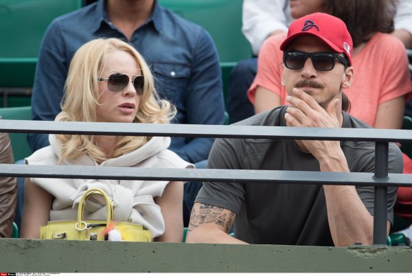 Zlatan Ibrahimović i supruga Helena Seger snimljeni na Roland Garrosu 2015.