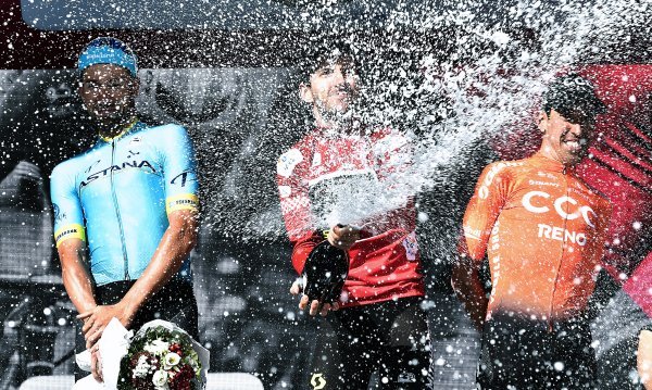 Davide Villella, Adam Yates, Victor De La Parte Gonzalez