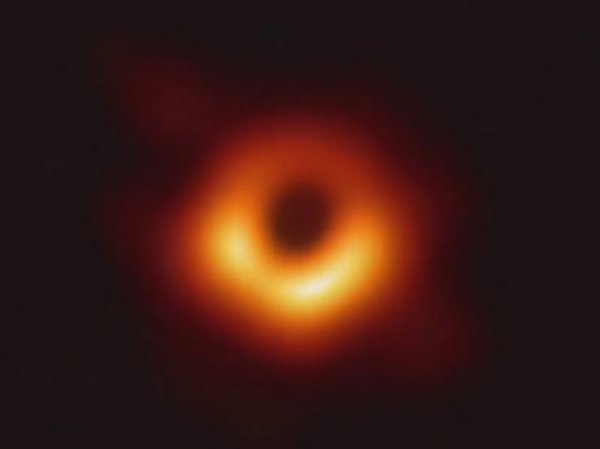 Prva fotografija crne rupe, snimljena Event Horizon Telescopeom