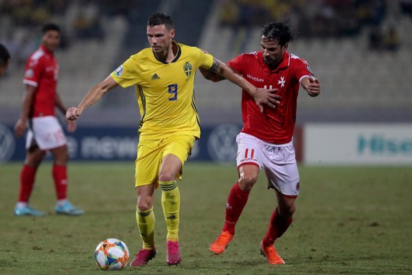 Malta (Rowen Muscat) - Švedska (Marcus Berg)