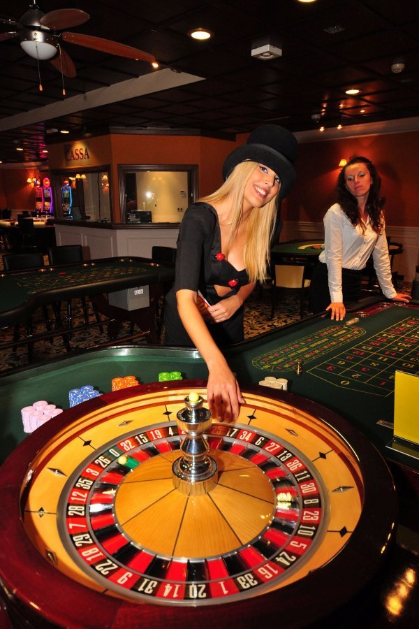 Zabranjen je i rad maloljetnika u kockarnicama i salonima za igre na sreću