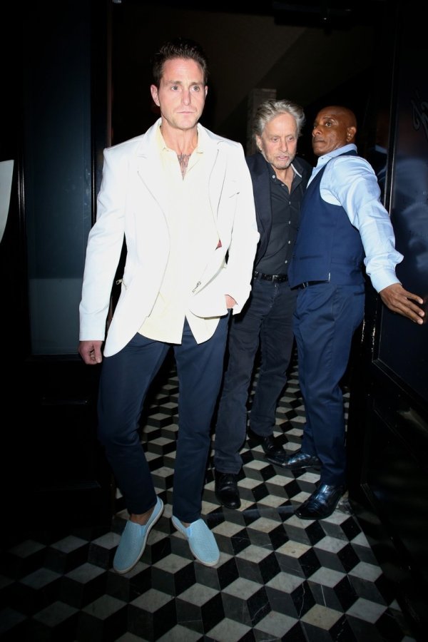 Michael i Cameron Douglas