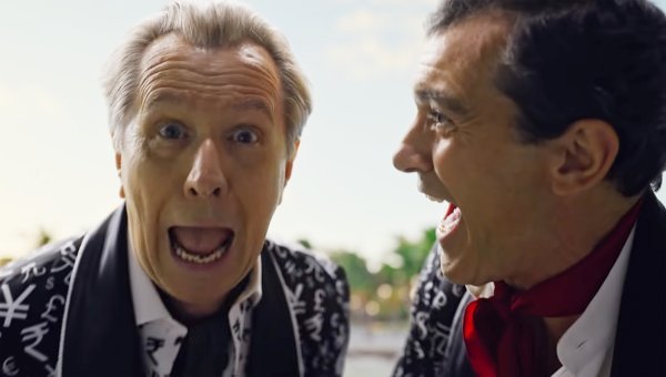 Gary Oldman i Antonio Banderas u filmu 'The Laundromat'