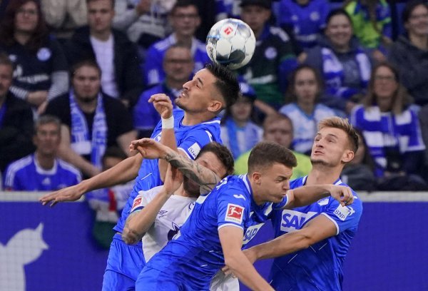 Hoffenheim (Benjamin Huebner) - Schalke (Guido Burgstaller)