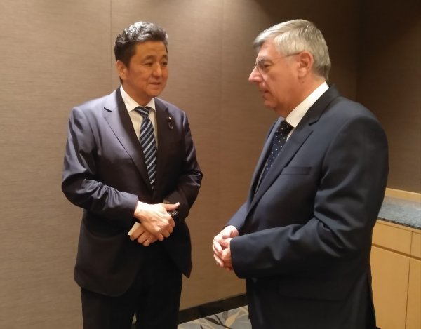 Željko Reiner i voditelj Japansko-hrvatske parlamentarne skupine prijateljstva Nobu Kishi