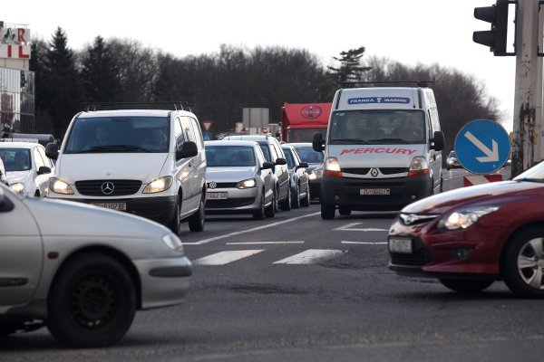 Dnevna svjetla na vozilima u prometu