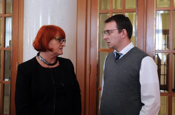 Rada Borić i Bojan Glavašević na tiskovnoj konferenciji u Saboru