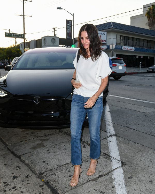 Courteney Cox