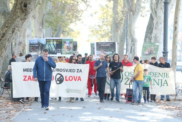 Prosvjed za zabranu lova