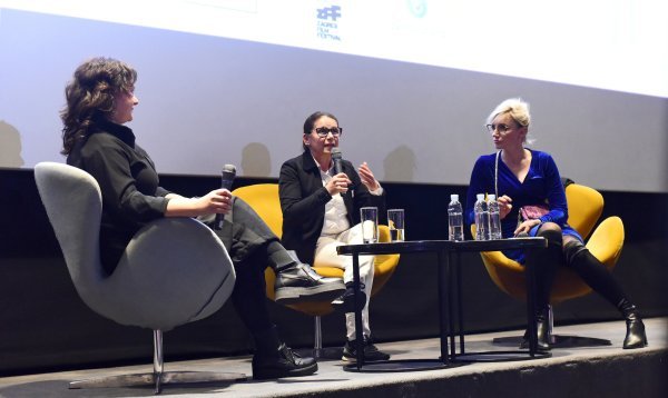 Alexandra Borbely, Ildiko Enyedi