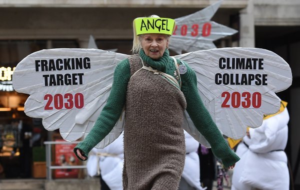 Dizajnerica Vivienne Westwood nedavno je u Londonu organizirala prosvjed protiv klimatskih promjena