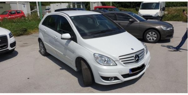 Mercedes B 180 1