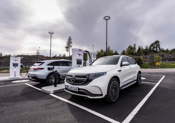 Mercedes-Benz EQC 400 4MATIC