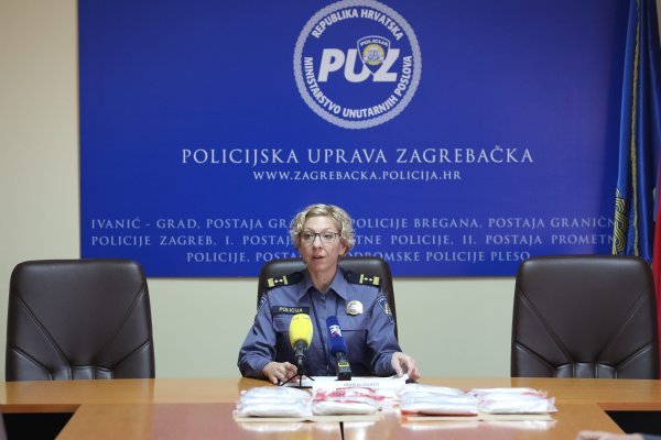 Konferencija za medije povodom pronalaska više od 4 kg heroina