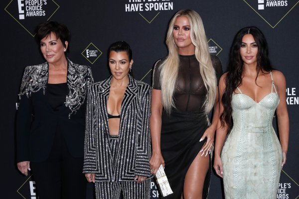 Kris Jenner, Kourtney, Khloe i Kim Kardashian