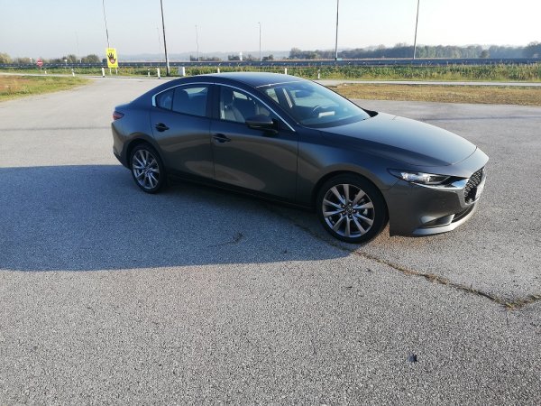 Mazda3 Skyactiv-G122 AT Plus