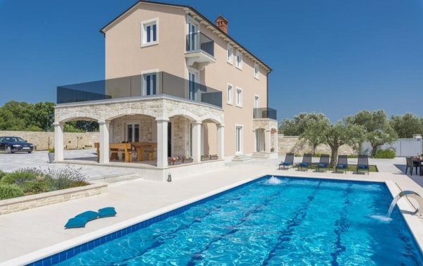 Stone Luxury Villa