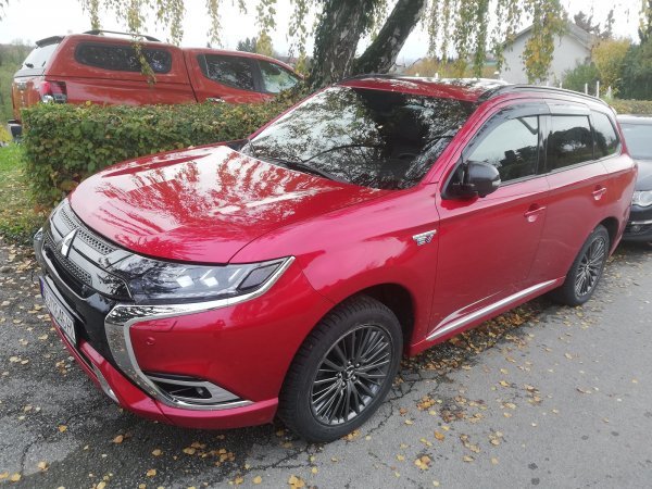 Mitsubishi Outlander PHEV