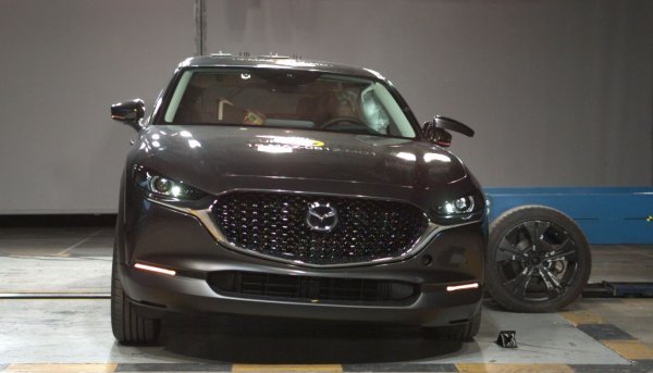 Mazda CX-30 je dobila 5 zvjezdica na Euro NCAP testiranju