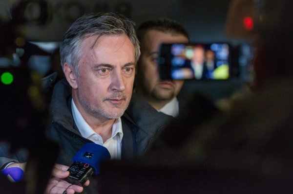 Kandidat Miroslav Škoro u Vukovaru dao izjavu za medije