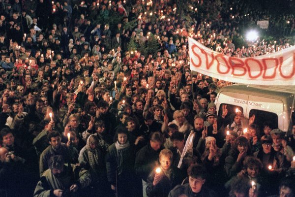 Baršunasta revolucija, Prag 1989.