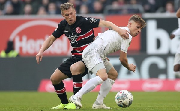 Fortuna Düsseldorf (Rouwen Hennings) – Bayern (Joshua Kimmich)