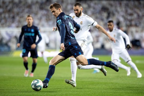Real Madrid (Karim Benzema) – Real Sociedad (Diego Llorente)