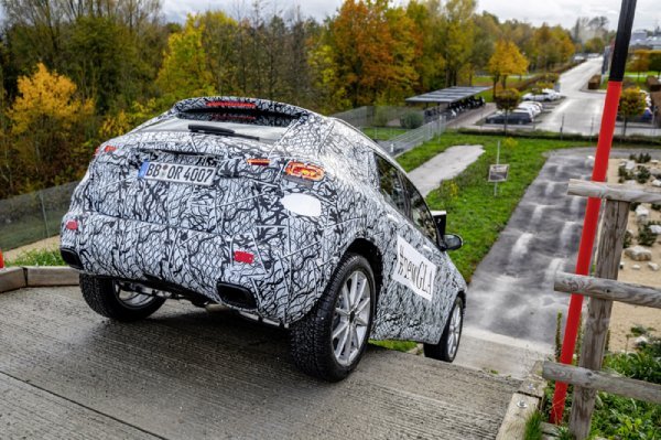 Mercedes-Benz GLA - sljedeća generacija na posljednjim testiranjima