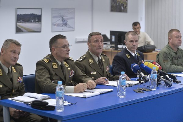 Konferencija za medije povodom skandala u Hrvatskom ratnom zrakoplovstvu