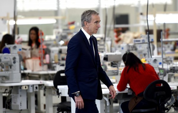 Bernard Arnault na otvorenju Louis Vuitton Rochambeau Rancha u Teksasu 17. listopada 2019.