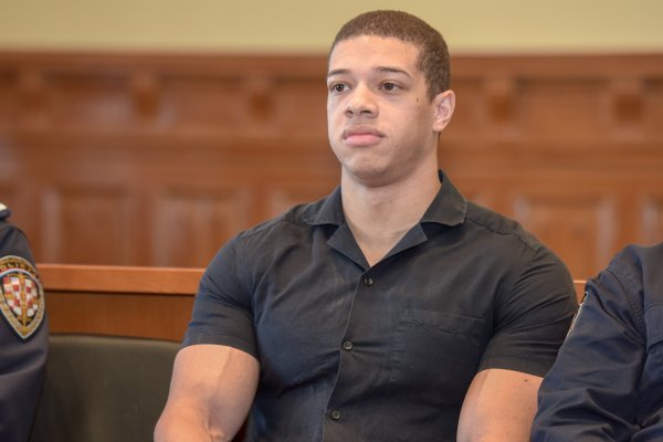 Nastavljeno suđenje Douglasu Caneu