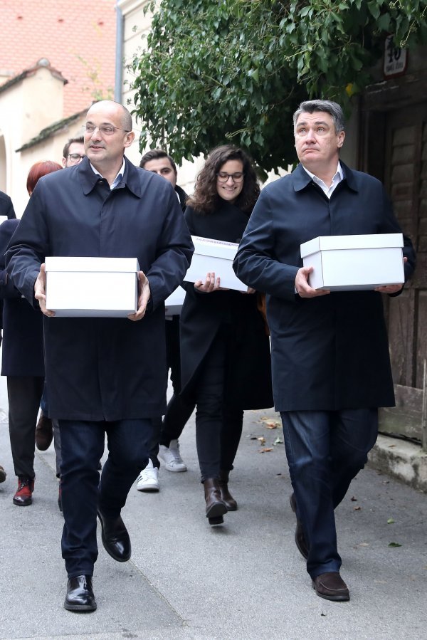 Milanović je 70 tisuća potpisa predao prije tjedan dana
