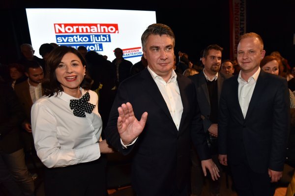 Predizborni skup predsjedničkog kandidata Zorana Milanovića