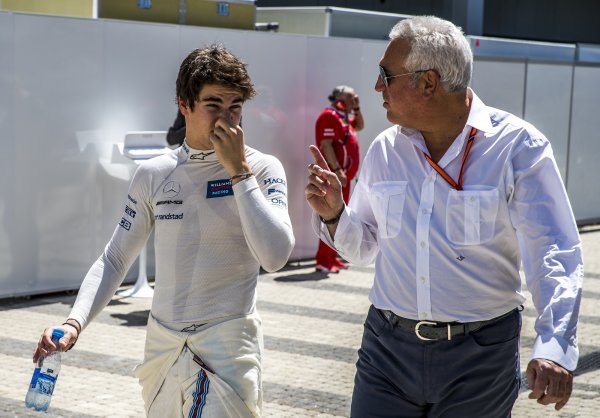 Lance Stroll (lijevo) i njegov otac Lawrence Stroll (desno)