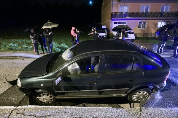 Otvorila se rupa na Čučerskoj cesti