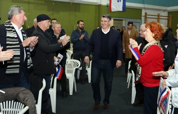 Skup Zorana Milanovića u Ogulinu