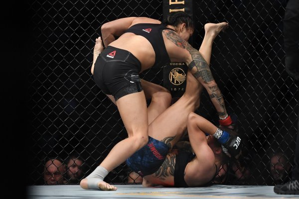 Amanda Nunes - Germaine de Randamie