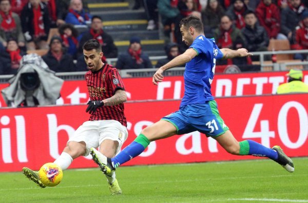 Milan (Suso) - Sassuolo (Gianmanrco Ferrari)