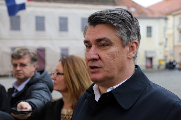 Zoran Milanović i Goran Aleksić daju izjavu na Markovom trgu