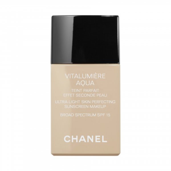 Chanel Vitalumiere Aqua