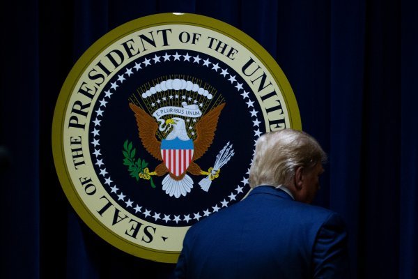 Donald Trump treći je američki predsjednik protiv kojeg je pokrenut postupak opoziva.