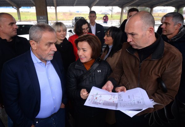 Zagreb: Milan Bandić sa suradnicima obišao lokaciju nekadašnjeg DIOKI-a